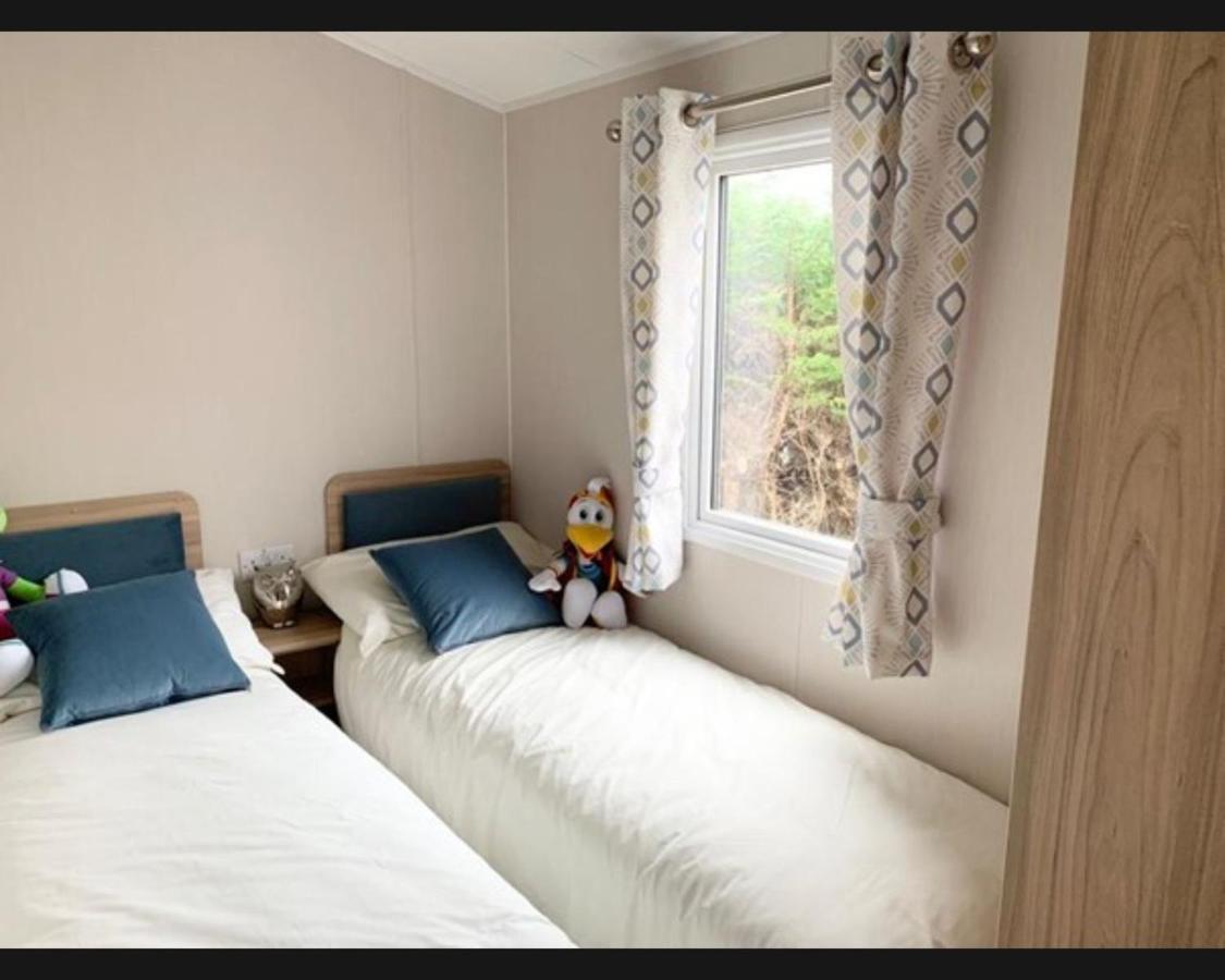 فيلا Exotic 3-Bed Caravan At Newquay Holiday Park المظهر الخارجي الصورة